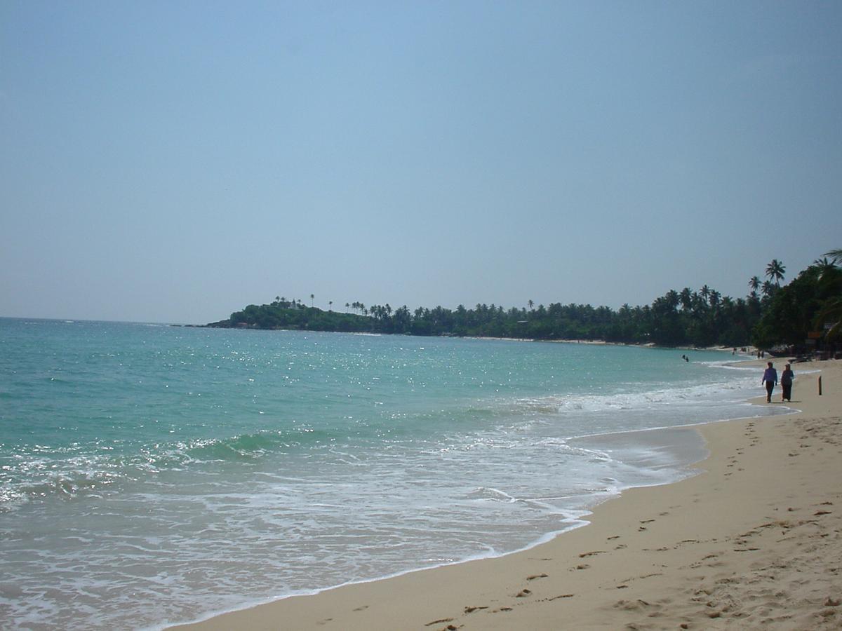 Galle Henna Beach House Unawatuna Bagian luar foto