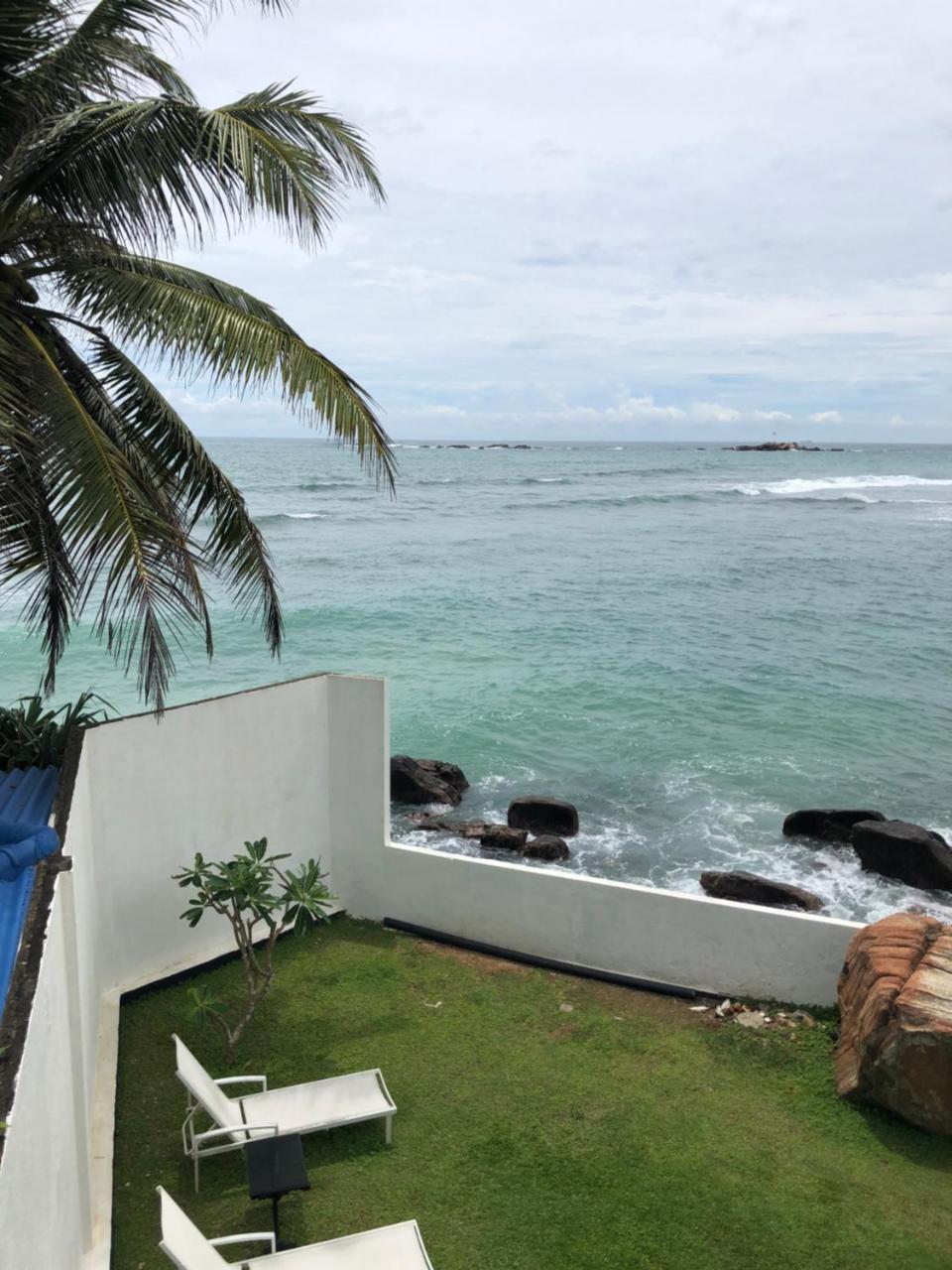 Galle Henna Beach House Unawatuna Bagian luar foto