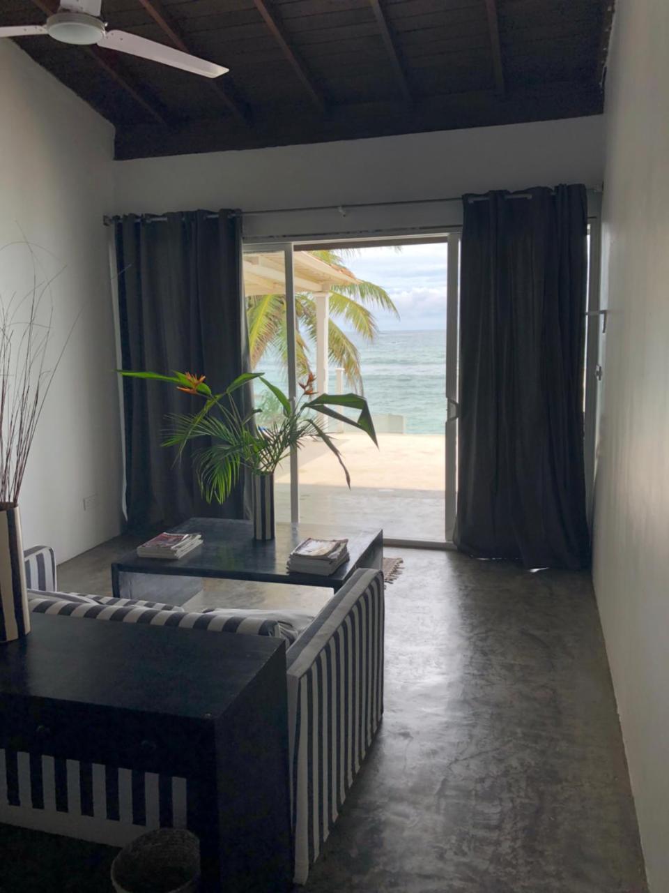 Galle Henna Beach House Unawatuna Bagian luar foto